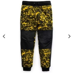 The North Face 94 Rage Classic Fleece Pant